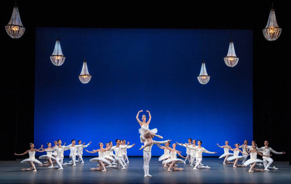 Fra høstens mesteraften i Operaen: Klassisk ballett slik vi aller helst vil se den. 