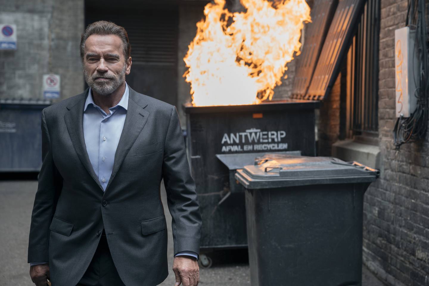 Arnold Schwarzenegger spiller CIA-agenten Luke Brunner som oppdager at datteren også jobber for CIA i «Fubar». Ankommer på Netflix med et brak 25. mai.