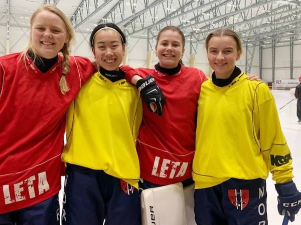 Norge på plass i Sverige og klare for bandy-VM: – Vi går for finale