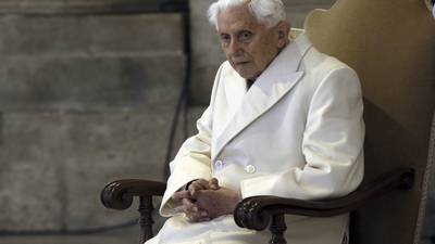 Eks-pave Benedikt ber om tilgivelse for overgrepsskandale
