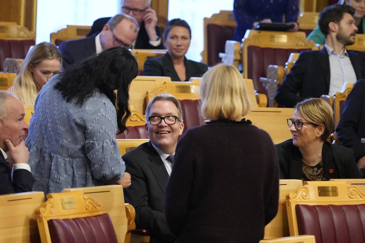 Aps Sverre Myrli ble vraket til vervet som stortingspresident, men så ut til å være i godt humør da Stortinget valgte ny president.