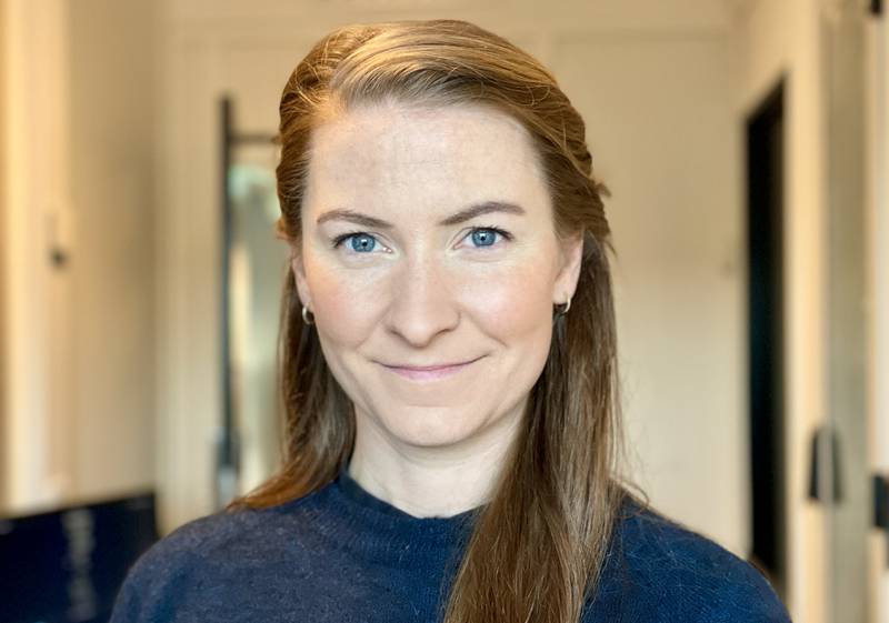 Eirin Larsen gleder seg til å begynne i jobben som SoMe-sjef i Dagens Næringsliv i juni.