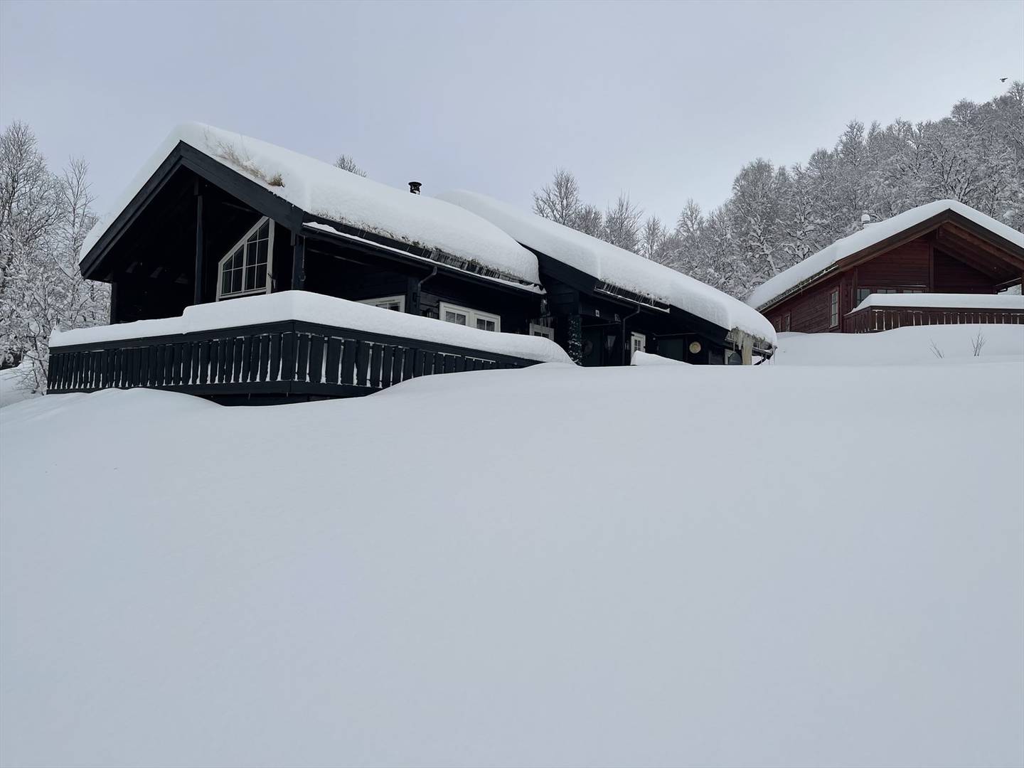 Hytten på Ådneram i Sirdal ligger sentralt like ved fjellbutikken, skitrekk og langrennsløyper