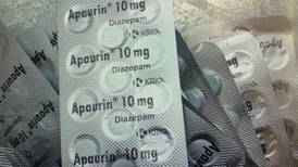 Avslørt med 1.200 narkotiske tabletter etter iskald gåtur over grensa