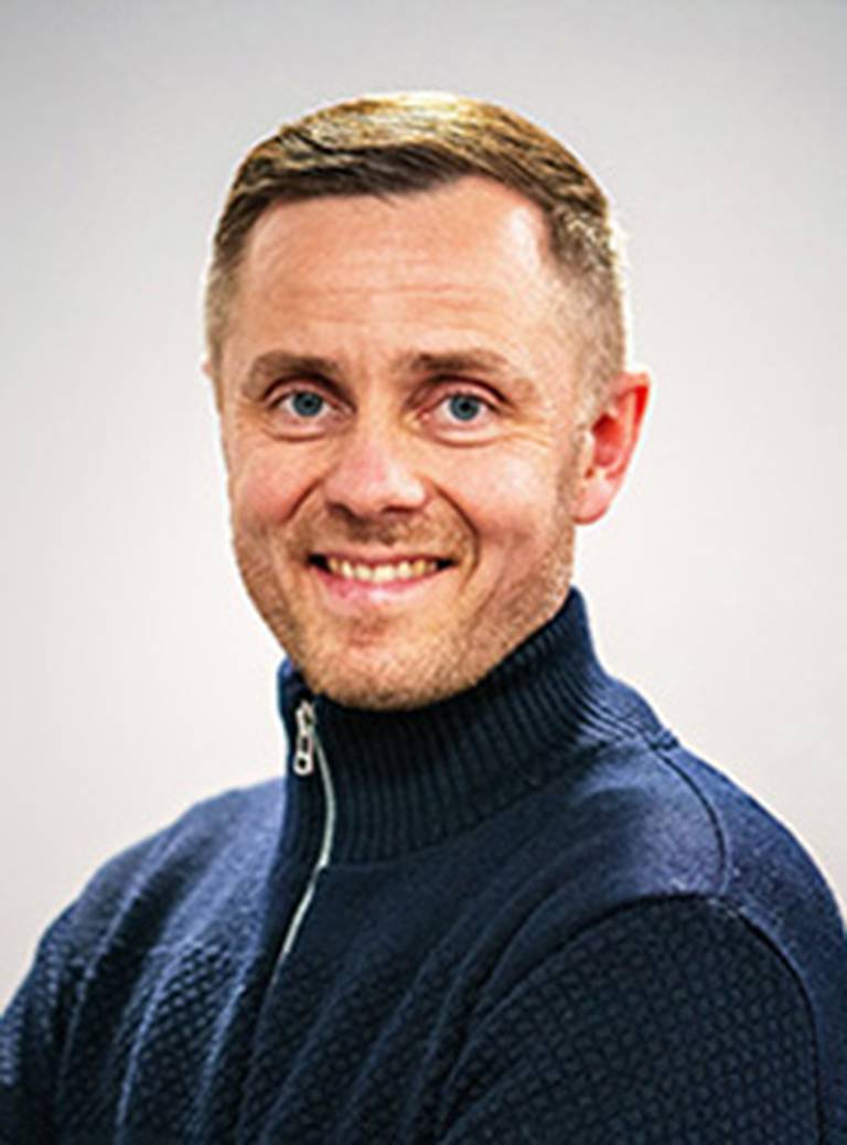 Gunnar Jakobsen, lærer