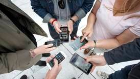 Flere unge svarer på epost- og SMS-svindel