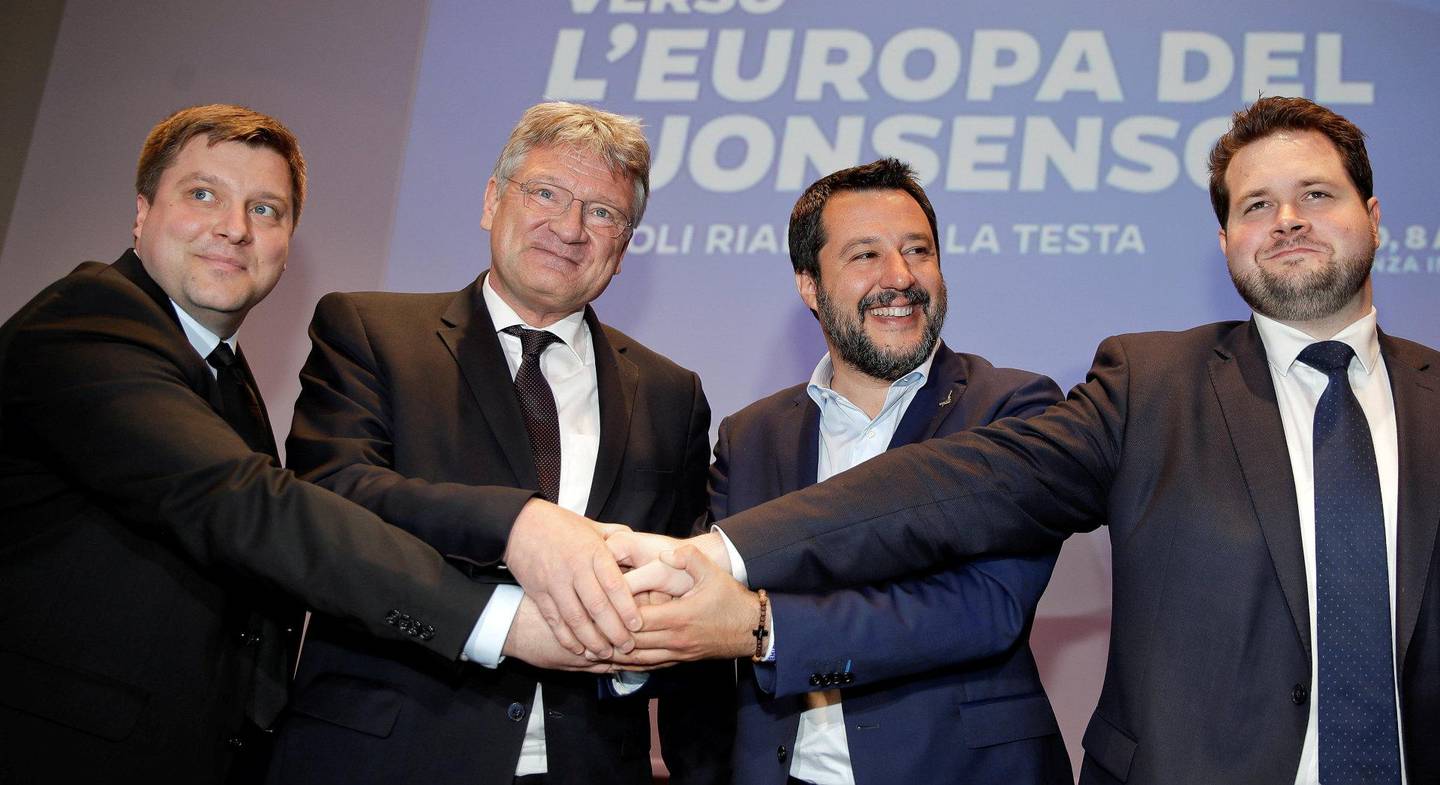 SAMMEN: F.v.: Sannfinnenes Olli Kotro, Jörg Meuthen (AfD), Matteo Salvini og Anders Vistisen (Dansk Folkeparti). FOTO: NTB SCANPIX