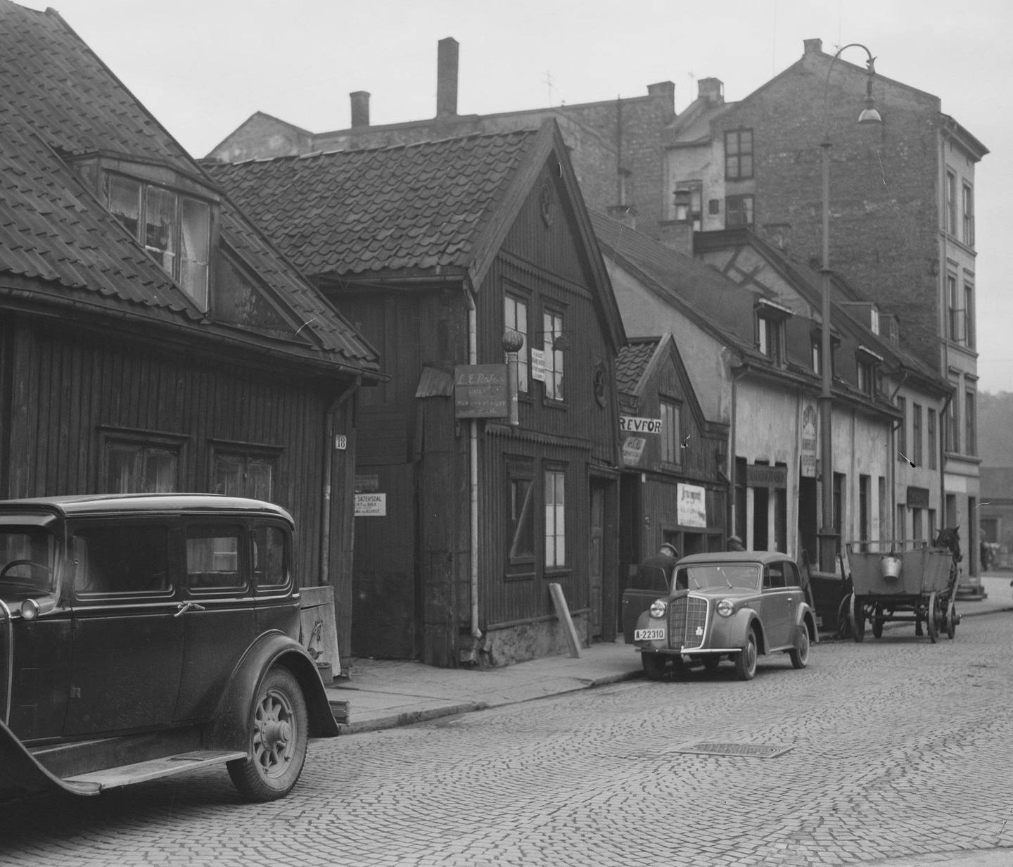 I dag er det lite spor etter de gamle gatene i Vaterland. Her Rødfyllgata 18 i 1935.