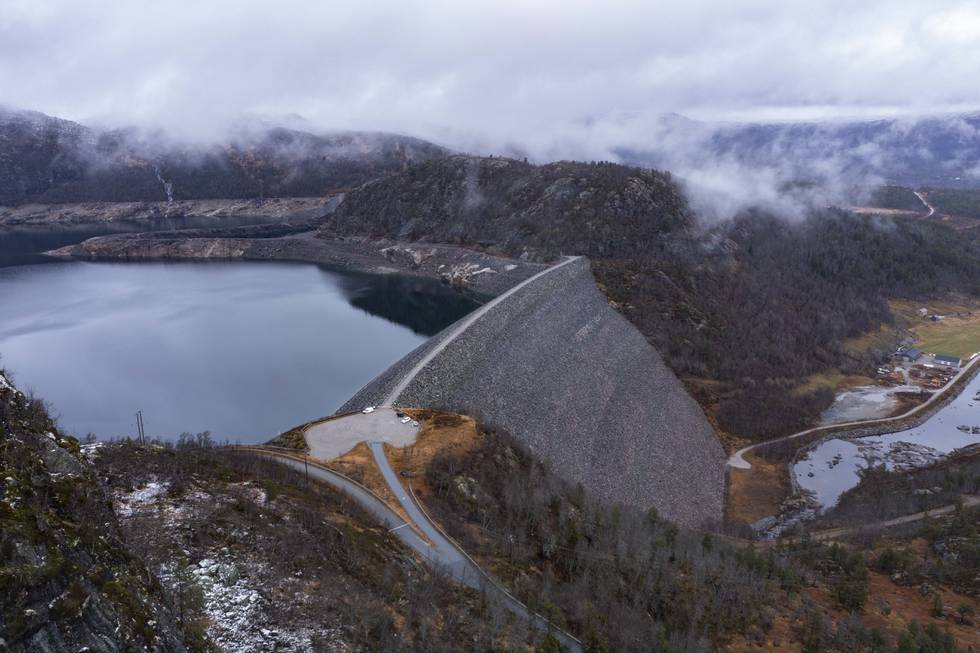 Vannkraft utgjør 90 prosent av den norske kraftforsyningen. Dette bildet er av Agder Energi sine sine dammer i Bykle i Setesdal.