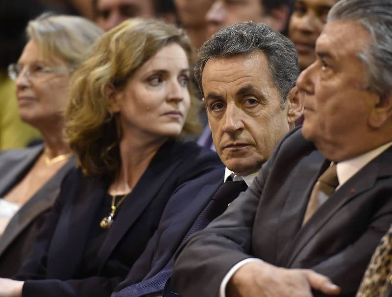 Nicolas Sarkozy er tilbake fra sin politiske dvale. Her fra et møte i Nîmes onsdag. FOTO: PASCAL GUYOT/NTB SCANPIX