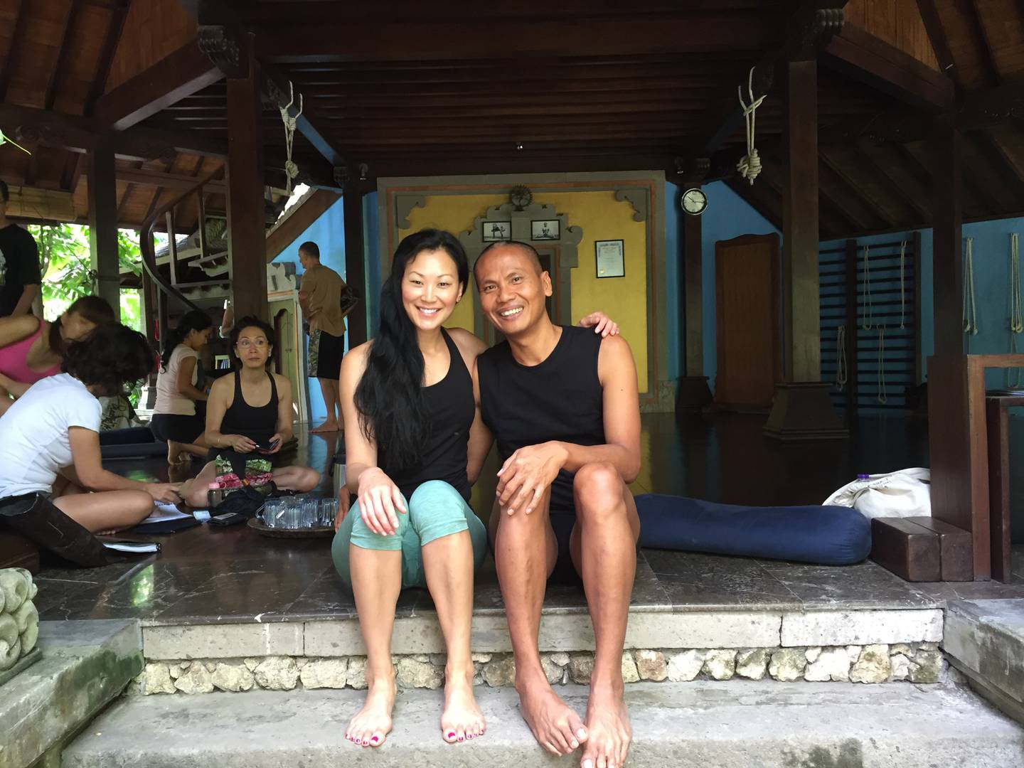 Mange drar til Bali for å praktisere yoga. Her er Anne Siv Aasen etter en time på Bali.