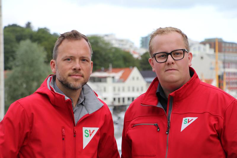 Partileder for SV, Audun Lysbakken, og ordførerkandidat for Stavanger SV, Eirik Faret Sakariassen, er kritiske til kommersiell drift av barnehager og sykehjem. – Velferd skal ikke drives som en butikk, sier Lysbakken.
