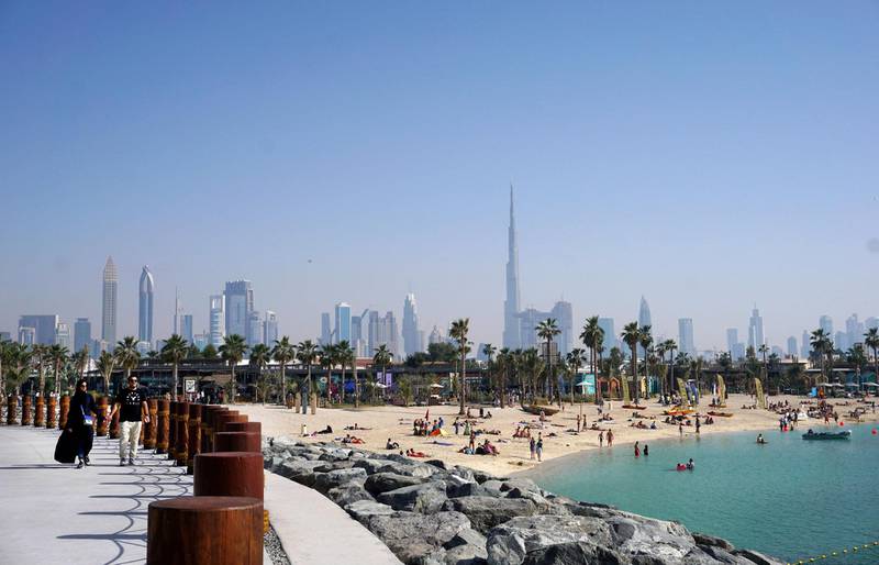 La Mer er blitt et av Dubais triveligste strandområder, lavbygd og hipt, med masse spennende restauranter.