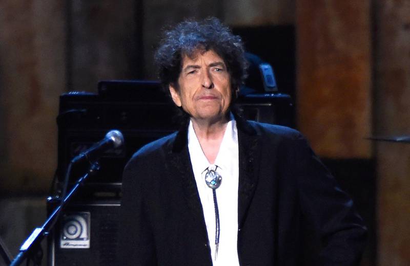 LOS ANGELES, CA - FEBRUARY 06: Honoree Bob Dylan appears onstage at the 25th anniversary MusiCares 2015 Person Of The Year Gala honoring Bob Dylan at the Los Angeles Convention Center on February 6, 2015 in Los Angeles, California. The annual benefit raises critical funds for MusiCares' Emergency Financial Assistance and Addiction Recovery programs.   Frazer Harrison/Getty Images/AFP
== FOR NEWSPAPERS, INTERNET, TELCOS & TELEVISION USE ONLY ==