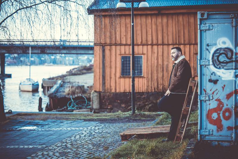 Det er vintersolverv – årets korteste dag, og Joar Kaasa vet hvor uendelig lang natten kan føles for dem som ikke har en seng å sove i.