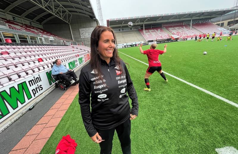 Assistenttrener for FFK Kvinner, Mona Enerly, er tatt ut som én av åtte blant 21 kandidater til å gjennomføre Uefa B-trenerkurs til høsten.