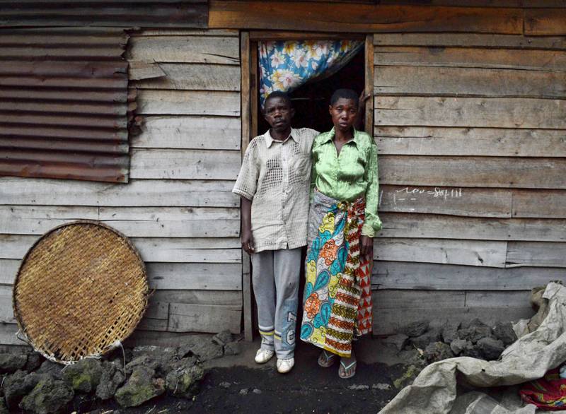 Ngandu Buhunda og kona Safi Kazungu opplevde sitt livs  verste mareritt da hun ble angrepet og voldtatt av opprørssoldater i 2011. I motsetning til mange andre menn i samme situasjon valgte Buhunda å bli værende ved konas side. FOTO: Fredrik Brogeland Laache