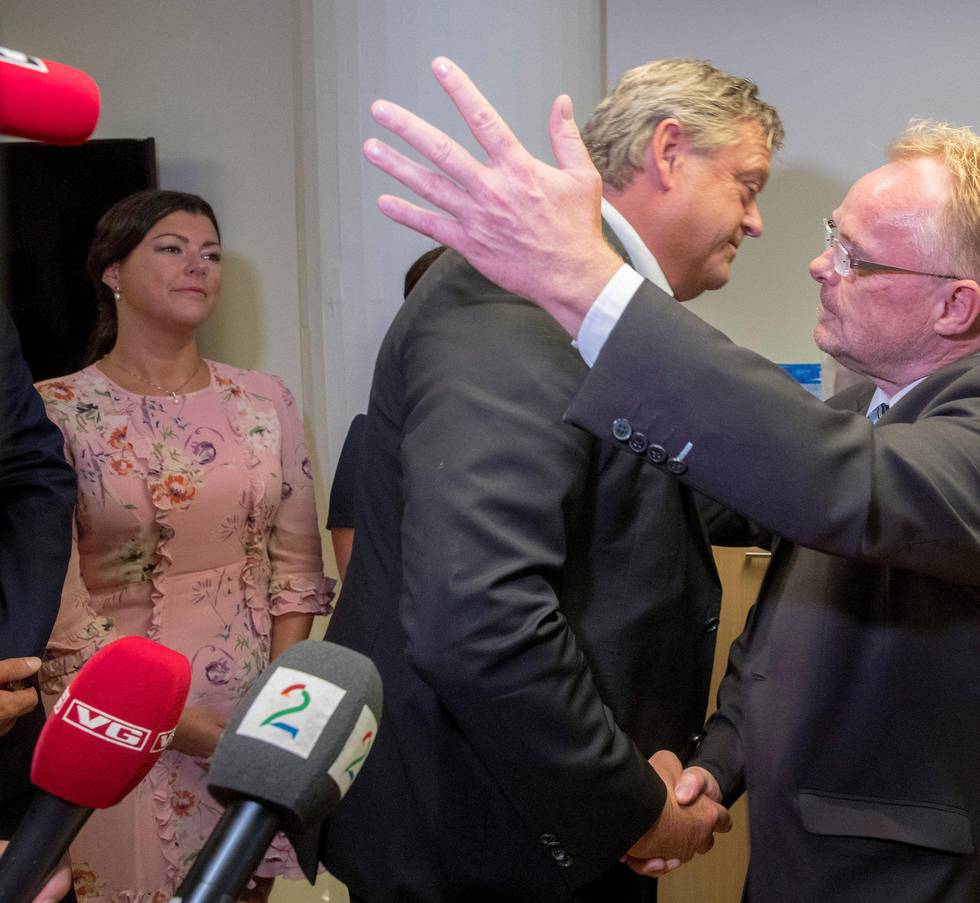 BRÅK: Harald Tom Nesvik (Frp) tok over som ny fiskeriminister etter partikollega Per Sandberg. Han arvet med det jobben med å overhale fiskeripolitikken. Det kan bli bråk.