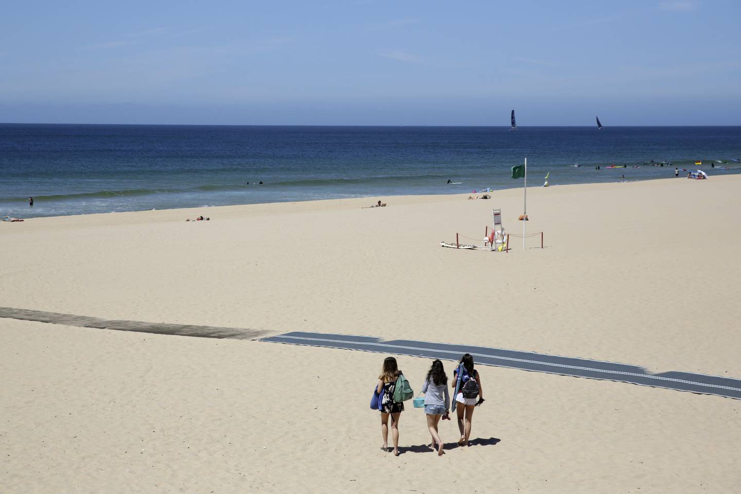 Portugal er det billigste landet å reise til i Vest-Europa. Her fra en strand nær Cascais utenfor Lisboa.