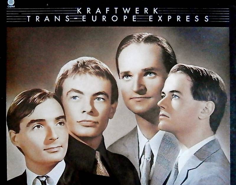 Gruppeportrett: Originalomslaget til «Trans Europa Express» (1976).