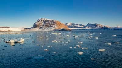Studie: Arktis kan være isfritt om sommeren allerede i 2030