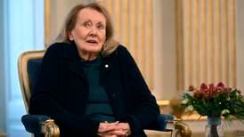 Nobel-vinneren skrev om morens sykdom - i Stockholm for å motta prisen