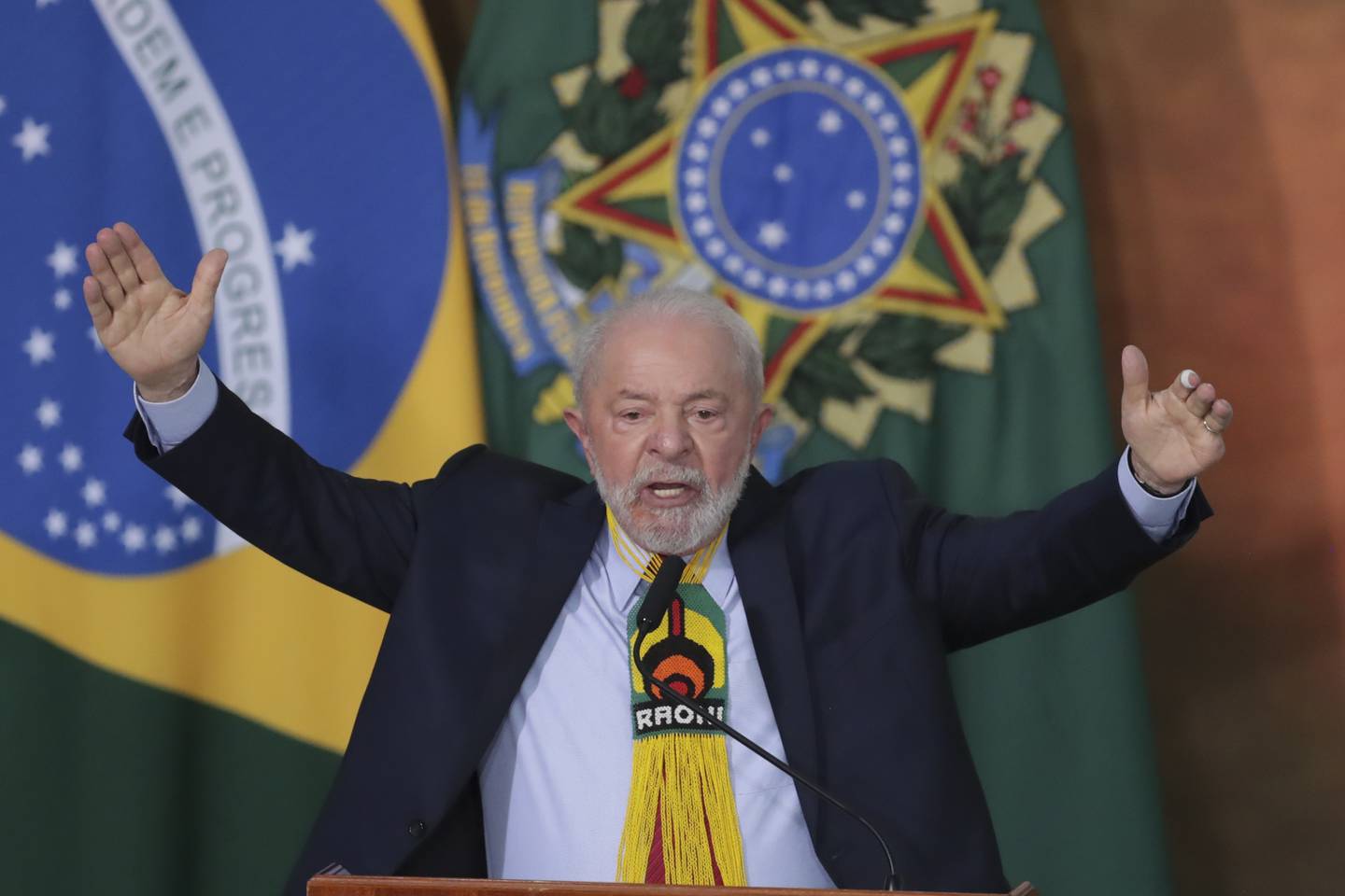 Den brasilske presidenten Lula Da Silva har å minske avskogingen som et av sine valgløfter. siden han tok over som president har avskogingen gått ned 33,6 prosent.