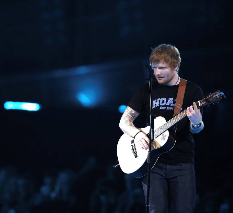 Ed Sheeran, her under Brit Awards 2017. FOTO: JOEL RYAN/AP/NTB SCANPIX