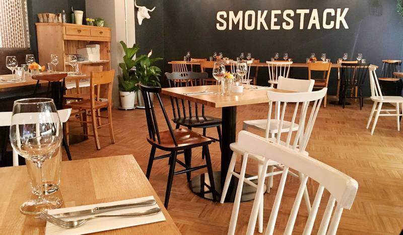 KULTURHUS: Smokestack holder hus i Røverstaden, med sørstatsmat på menyen. Alle foto: Byløvene