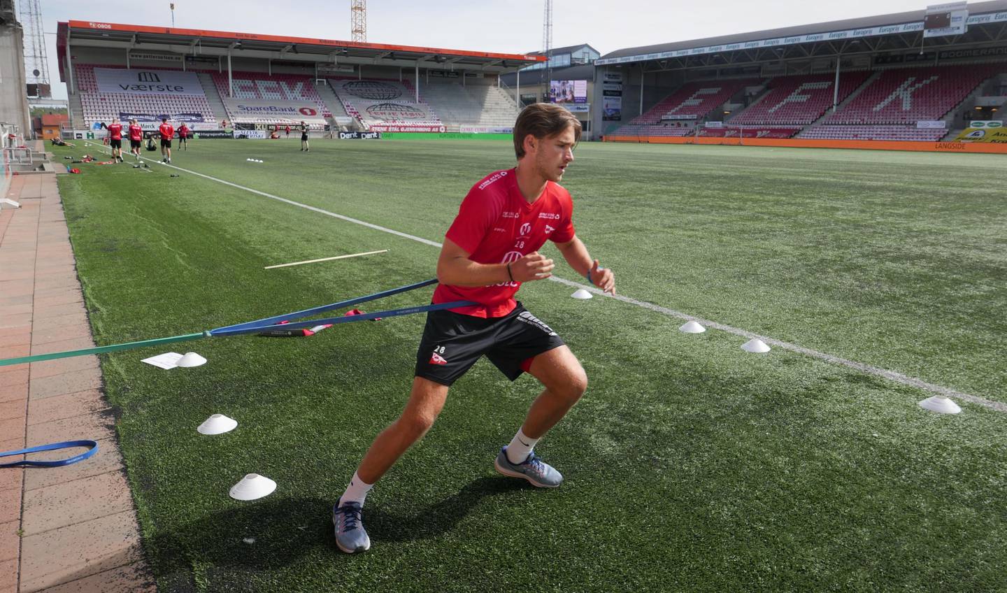Tomas Lopez Borgersen mener han har hatt jevn utvikling som fotballspiller fra barndomsårene først og fremst som følge av dedikasjon og innsats i treningsarbeid og livsstil.