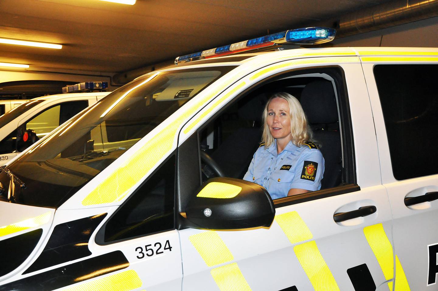 JULI: Kathrine Sæland Rotseth og Forebyggende avsnitt fikk stanset et avtalt slagsmål i en av Stavangers bydeler. Politiet satser nytt for å forhindre nye volds- og rustrender blant ungdommene.