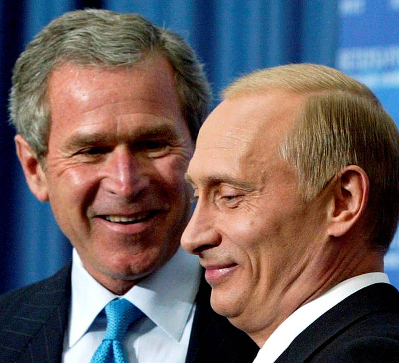 GOD TONE: Det første møtet mellom Putin og Bush jr. ble definerende for forholdet USA-Russland, mener forsker. Så kjølnet tonen.