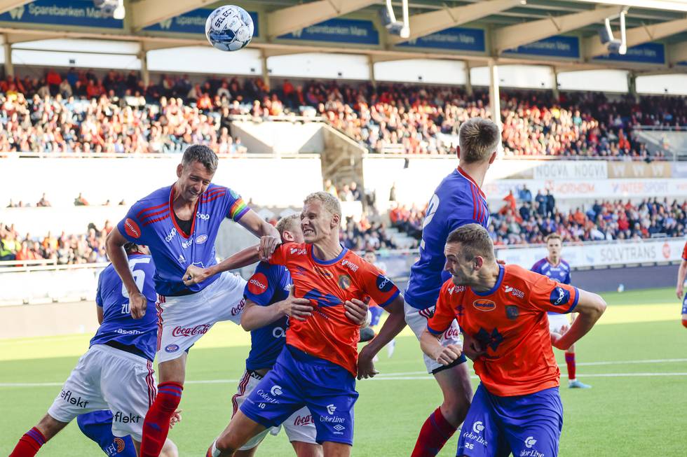 Vålerenga kriget til seg ett poeng mot Aalesund med to mål i sluttminuttene. Foto: Geir Olsen / NTB