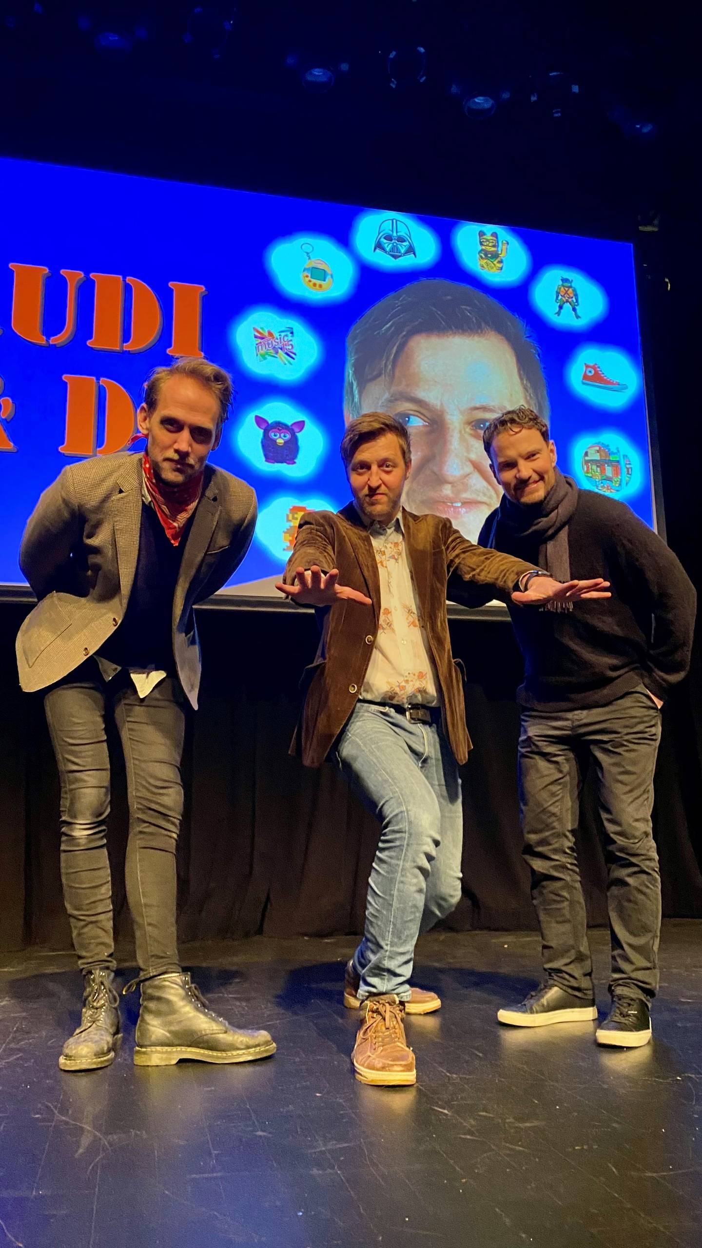 Fra venstre: Anders Brunvær Hauge, Rudi Bjørknes Gundersen og Henrik Tangen. Forestillingen Rudi & Di har premiere på Humorhuset Stavangeren 3. mai.