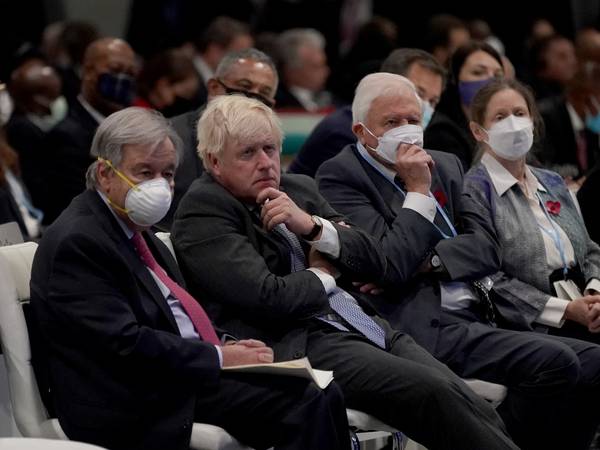 Boris sliter med å forklare hvorfor han ikke brukte maske