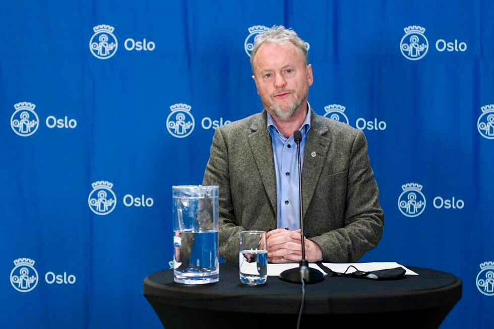 Byrådsleder i Oslo Raymond Johansen bønnfalt de som ikke har vaksinert seg, om å gjøre nettopp det.