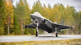 Norske F35-fly landet på motorvei i Finland