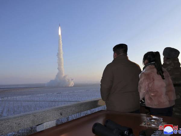 Kim Jong-un truer med atomangrep om Nord-Korea «provoseres» med kjernevåpen