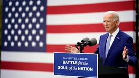 «En kamp for nasjonens sjel», kaller Joe Biden det. Men hva er Bidens politikk, løfter og visjoner? 