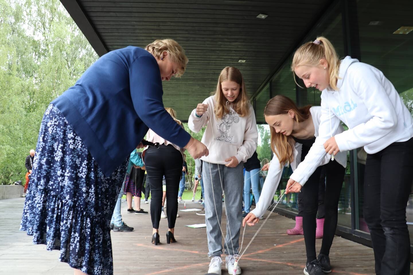 Statsminister Erna Solberg åpnet sommerskolen i Drammen.