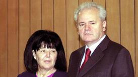 Enken etter Slobodan Milosevic er død