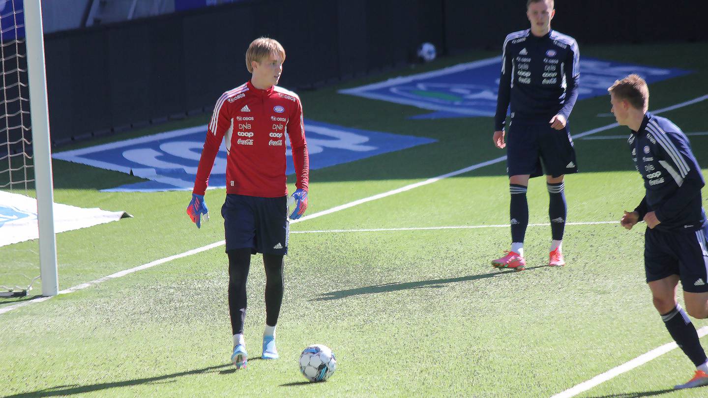 Magnus Sjøeng er reservekeeper i Vålerenga, og har startet sesongen veldig bra for rekruttene i 3. divisjon.