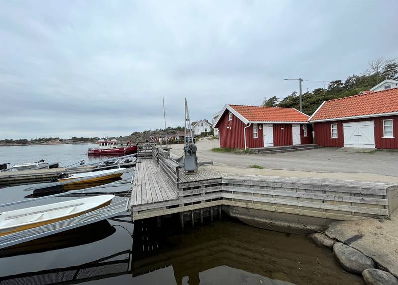 Transporten ut til sauebeitet på Søster startet her i idylliske Bølingshavn på Kirkøy.