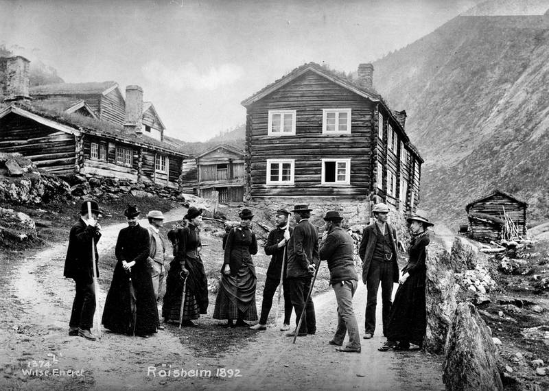 Fjelltur anno 1892, fra Roisheim. FOTO: A B WILSE/NORSK FOLKEMUSEUM