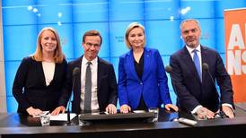 Alliansen ber Löfven «respektere valgresultatet» og gå av