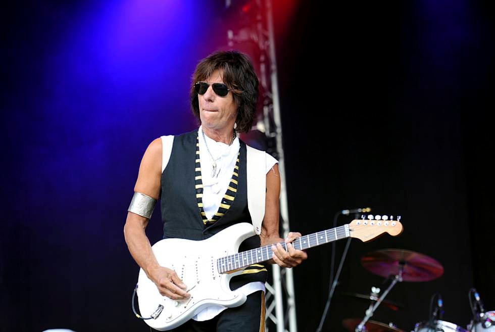 "Vi trenger bare se på Jeff Beck for å forstå at han er blitt tilbudt plass i The Rolling Stones både én og to ganger". Her på jazzfestivalen i Molde i 2010.
