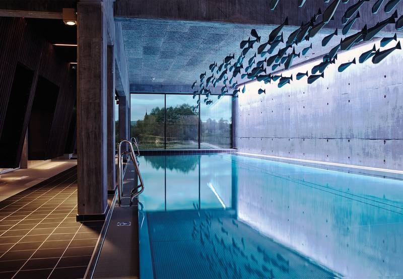 Nå kan du reise på badeferie til Røros Hotell, som har fått et nytt stort spa- og badeanlegg ute og inne.
