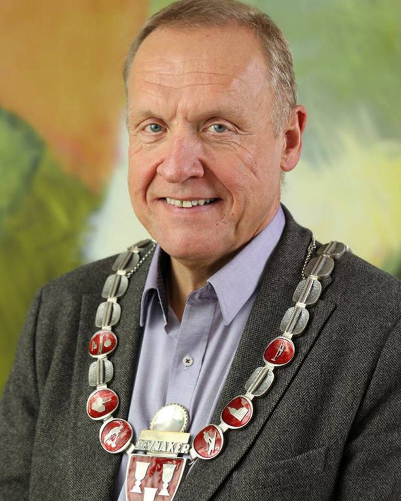 JEVNAKER: Ordfører Lars Magnussen.