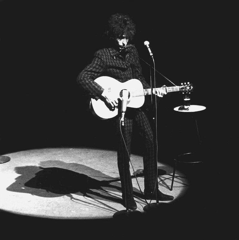 1966: Bob Dylan nådde nye høyder (og lengder) med «Blonde On Blonde». FOTO: AP/NTB SCANPIX