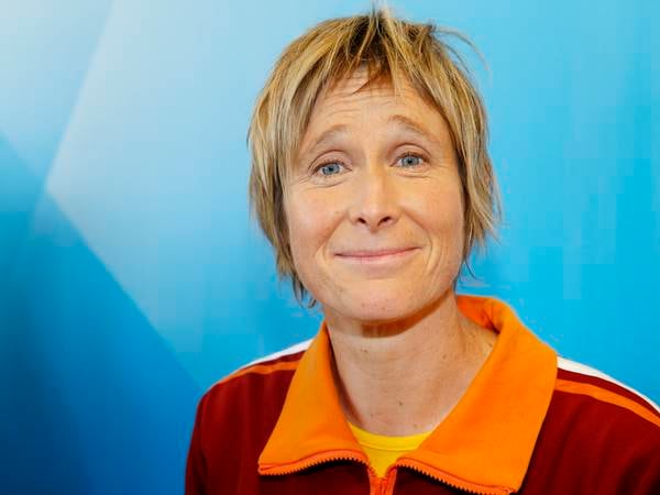 Linda Eide slutter etter 35 år i NRK som legger ned «Eides språksjov»